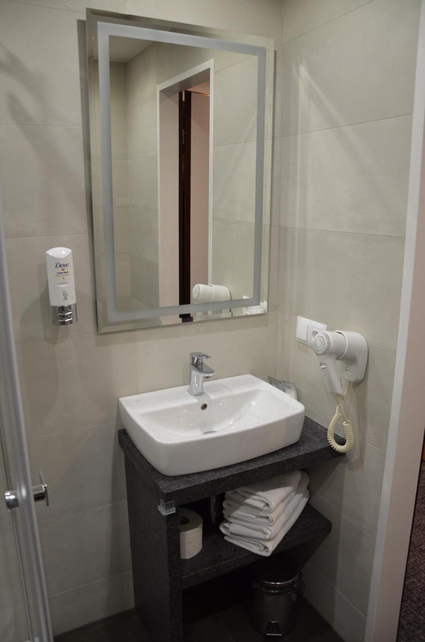 Hotel Sport Bełchatów Kültér fotó